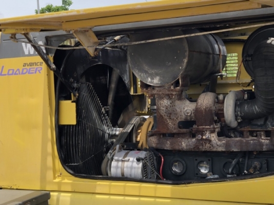 ขายรถตักล้อยาง KOMATSU WA300-3 รถนอกนำเข้าจากญี่ปุ่น สภาพสวยพร้อมใช้ มีVDOการทำงานครับ