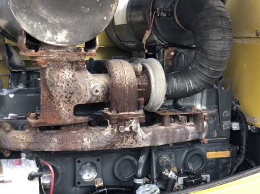 ขายรถตักล้อยาง KOMATSU WA300-3 รถนอกนำเข้าจากญี่ปุ่น สภาพสวยพร้อมใช้ มีVDOการทำงานครับ