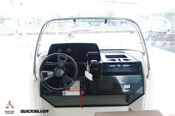 QUICKSILVER ACTIV 605 OPEN QUICKSILVER ACTIV 605 OPEN