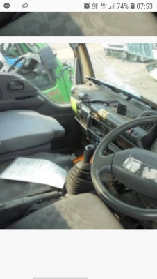 หัวเก๋ง ISUZU NKR ตาเพชร เก่านอก