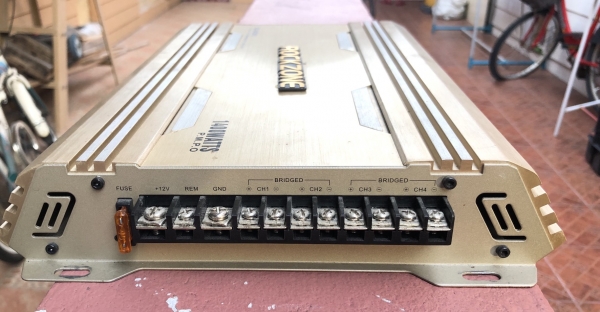 ROCKZONE  AMPLIFIER 4CH  1400W