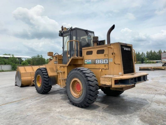 รถตัดล้อยาง ต่อแขนเปิดปากแล้ว รถโรงสี สภาพเก่านอก T.C.M.860-2เครื่องดีพร้อมใช้งาน ยางสวย