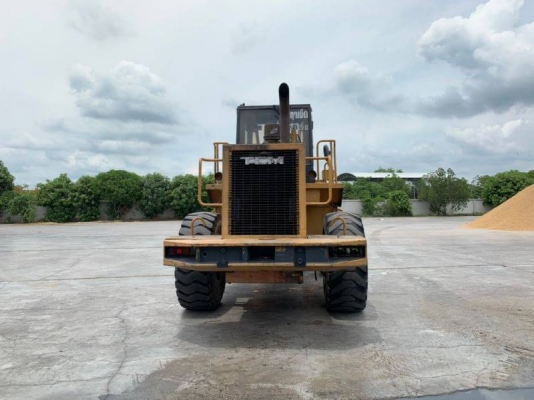 รถตัดล้อยาง ต่อแขนเปิดปากแล้ว รถโรงสี สภาพเก่านอก T.C.M.860-2เครื่องดีพร้อมใช้งาน ยางสวย