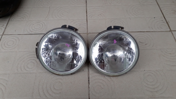 โคมไฟหน้าทรงกลม Koito H4 ขนาด7นิ้ว แท้จากญี่ปุ่น