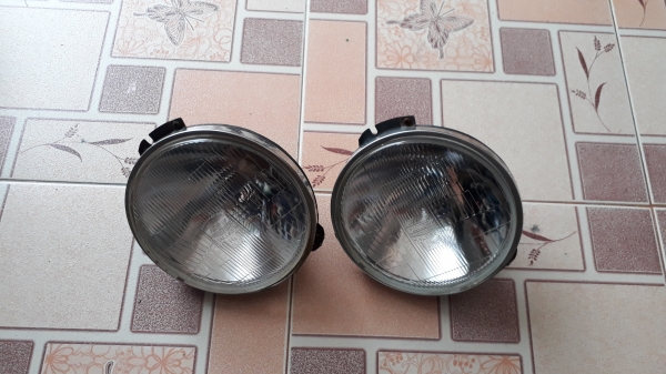 โคมไฟหน้าทรงกลม Koito H4 ขนาด7นิ้ว แท้จากญี่ปุ่น