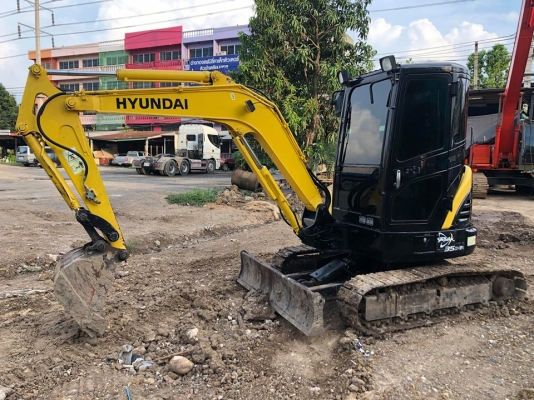 ฮุนไดเก่าไทยก็มีน้าาาาา....  HYUNDAI 35Z-7A ตู้เก๋งแอร์เย็น   เครื่องเสียงCDขาดแต่ไมค์คาราโอเกะ  แต่มีไลน์หัวเจาะ สีสวยเดิมๆ  ราคาเหลือเพียวๆแค่ 500,000 บาทถ้วนเท่านั้น สนใจโทร 081-989-1989 หรั่งครับ