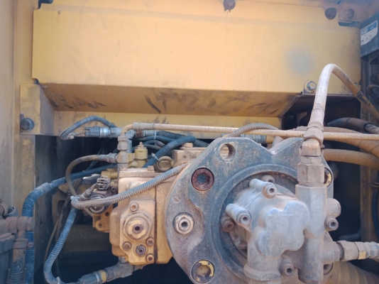 ขายรถแบคโฮ KOBELCO SK250-6 LC ขายรถแบคโฮ KOBELCO SK250-6 LC