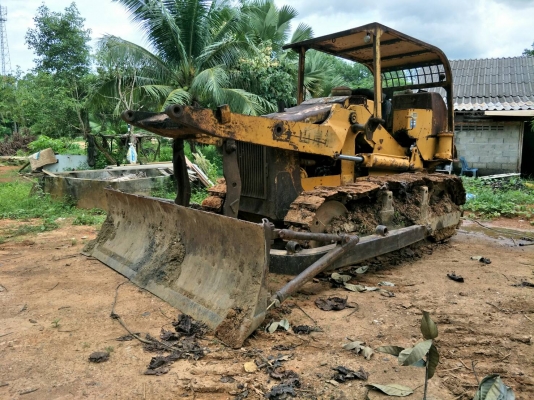 ขายKOMATSU D50S-15 ห้องเลี้ยวแห้งราคา 195,000