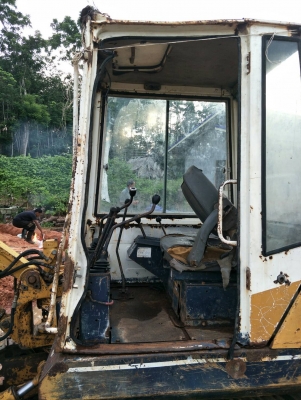 ขายKOMATSU PC30-5 หัวคีปพร้อมบุ้งกี๋ราคา 180,000