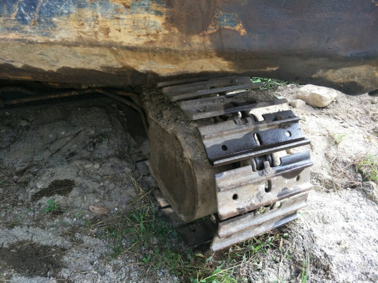 ขายKOMATSU PC30-5 หัวคีปพร้อมบุ้งกี๋ราคา 180,000