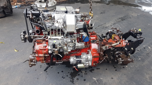 ขายเครื่องยนต์hino wo4D เทอร์โบพร้อมเกียร์