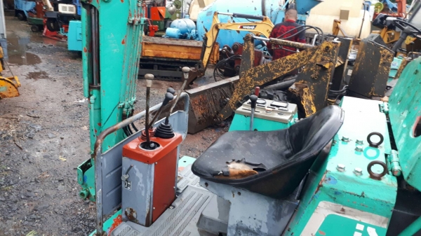 ขาย รถขุด แบ็คโฮ IHI IS10 เก่าญี่ปุ่น แทรคยาง สภาพสวย เครื่อง isuzu ดีเซล 2 สูบ ขึ้นกระบะได้