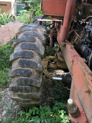 ขายรถล้อยางKOMATSU JH63 ต่อแขนแล้วราคา 160,000