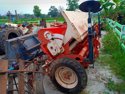 เครื่องหยอดเมล็ดพันธุ์