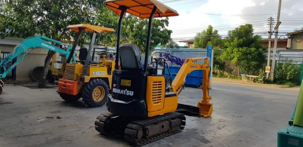 รถขุดเล็กKOMATSU PC18MR-2 แทรคหด-ขยายได้ แทรคเหล็ก ไลน์เจาะ เก่าญี่ปุ่นนำเข้าทำงาน3000HR สดจริงๆไม่เคยใช้งานในไทย ราคา350,000บาท สนใจติดต่อ#KPGแทรคเตอร์ 081-8416818, 083-4355828 รับประกันคุณภาพ ติดต่อสอบถามได้ที่  กดไปที่ลิ้งค์้เพื่อสอบถาม Line: http
