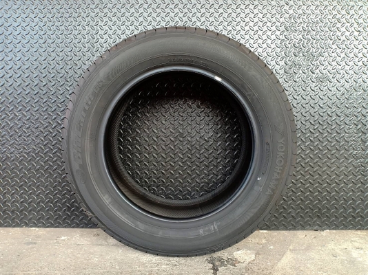 YOKOHAMA BLUEARTH E51 225/60R17 ยางญี่ปุ่น เส้นละ 4,500 บาท YOKOHAMA BLUEARTH E51 225/60R17 ยางญี่ปุ่น เส้นละ 4,500 บาท