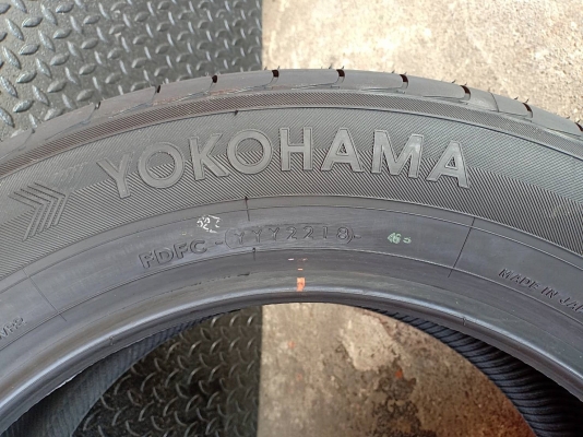 YOKOHAMA BLUEARTH E51 225/60R17 ยางญี่ปุ่น เส้นละ 4,500 บาท YOKOHAMA BLUEARTH E51 225/60R17 ยางญี่ปุ่น เส้นละ 4,500 บาท