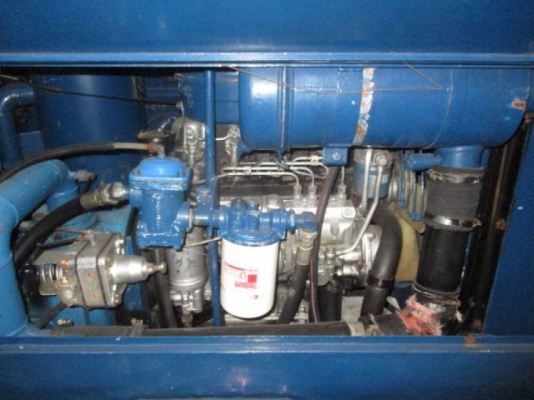 ขายเครื่องปั๊มลม แบบลากจูง Airman PDS175S # ขนาด 7 บาร์ 175cfm เครื่อง ISUZU C240 สภาพดี พร้อมใช้ 110000 บาท