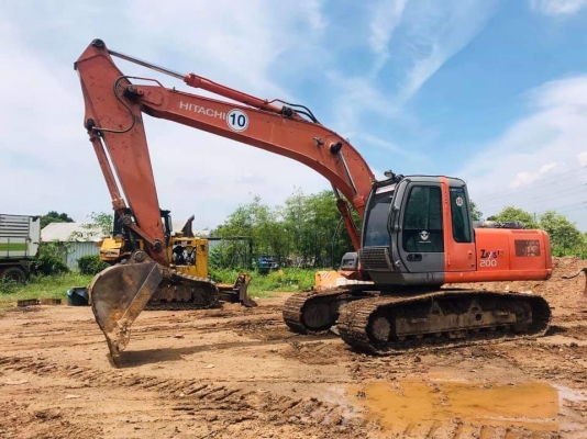 ขาย 1,000,000 HITACHI zx 200-1 ไฟฟ้าครบ เครื่องดี ปั้มแรง เอวแน่น ช่วงล่างเต็ม รภสวยพร้อมใช้ รถอยู่ ปทุมธานี 090-772-3710 090-772-3708