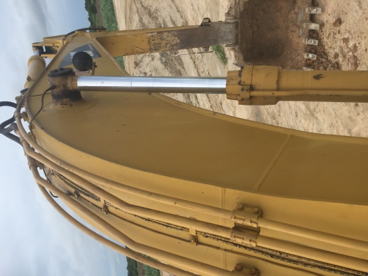 Cat 325B สวยๆ ใบอินวอย Cat 325B สวยๆ ใบอินวอย