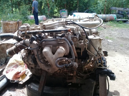 ขายเครื่องหน้าตึก 360 พร้อมเกียร์หม้อน้ำและอินเตอร์ระบบไฟพร้อมกล้องราคา 380,000