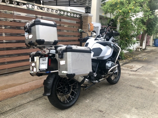 ขาย BMW GSA1200 L/C รถปลาย ปี 17 จดทะเบียน ปี 18