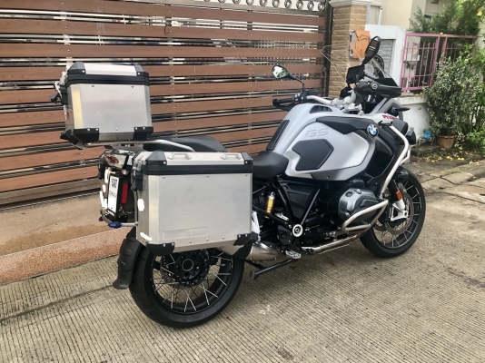 ขาย BMW GSA1200 L/C รถปลาย ปี 17 จดทะเบียน ปี 18