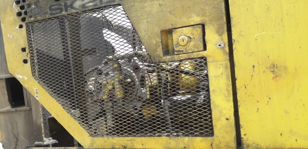 ขายแยกอะไหล่ โกเบลโก้ SK200 มาร์คที