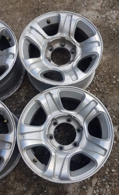 ขายล้อขอบ 15" กว้าง 7.5" ออฟลบ 5 ถูกๆ