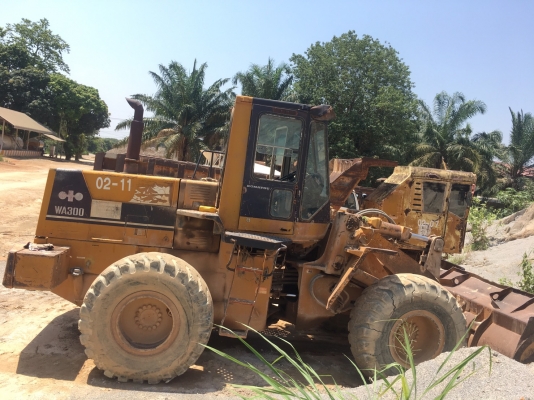 ขายรถตัก KOMATSU WA300-1เอกสารแจ้งจำหน่าย
