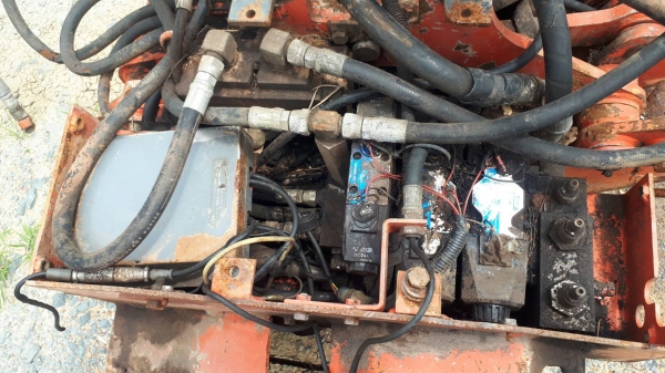 ขาย หัวคีบไม้ ตัดต้นไม้ มีเลื่อยตัดในตัว สำหรับติดรถขุด แบคโฮ รถเครน รูด-เลื่อนตั้งระยะตัดตามต้องการได้ เก่าญี่ปุ่น ขาย หัวคีบไม้ ตัดต้นไม้ มีเลื่อยตัดในตัว สำหรับติดรถขุด แบคโฮ รถเครน รูด-เลื่อนตั้งระยะตัดตามต้องการได้ เก่าญี่ปุ่น