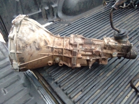 ขายเกียร์ธรรมดาห้าสปีดใส่นิสสัน Big M ราคาถูก