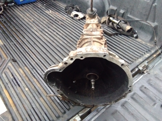 ขายเกียร์ธรรมดาห้าสปีดใส่นิสสัน Big M ราคาถูก