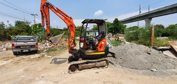 คูโบต้า 3 ตันมือสองพร้อมใช้งาน