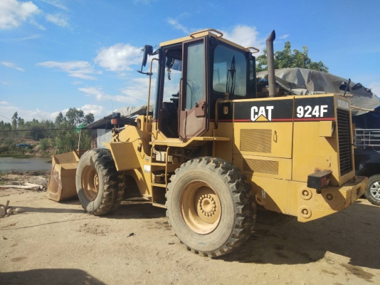 ขายถูกสุด ๆ !!!! รถตักล้อยาง CAT 924F สภาพพร้อมใช้งาน มีเอกสารสิทธิ์ ขายถูกสุด ๆ !!!! รถตักล้อยาง CAT 924F สภาพพร้อมใช้งาน มีเอกสารสิทธิ์