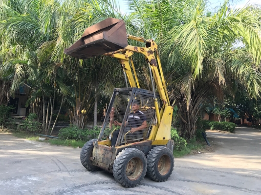 ขายรถตัก BOBCAT TOYOTA SDK6 ดีเซล ขับ4ล้อแรง สวยเดิมจากญี่ปุ่น ยังไม่เคยใช้ในไทย 165,000เท่านั้น!!