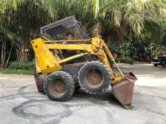 ขายรถตัก BOBCAT TOYOTA SDK6 ดีเซล ขับ4ล้อแรง สวยเดิมจากญี่ปุ่น ยังไม่เคยใช้ในไทย 165,000เท่านั้น!!