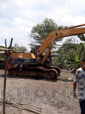 ขายด่วน Komatsu 200รุ่น3 เครื่องดี ช่วงล่างตามสภาพ สายไฮโดริครั่ว ขายตามสภาพเพียง 220000 บาท