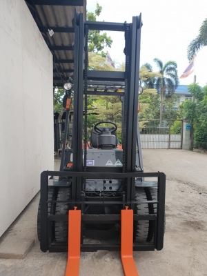 ขายรถโฟล์คลิฟท์ TOYOTA 6FD25 นำเข้าจากญี่ปุ่น 100\% ขายรถโฟล์คลิฟท์ TOYOTA 6FD25 นำเข้าจากญี่ปุ่น 100\%