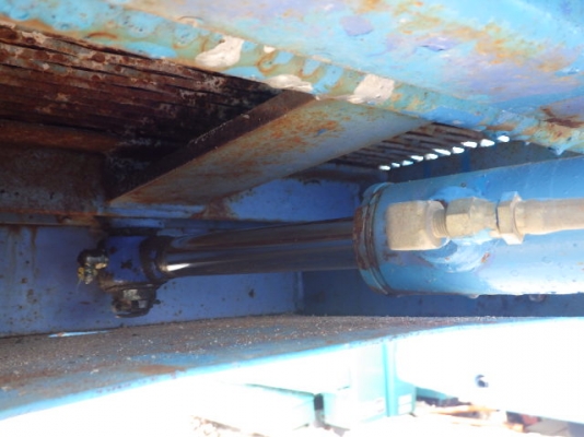 กระเช้าตีนตะขาบ HF090 เก่านอก กระเช้าตีนตะขาบ HF090 เก่านอก