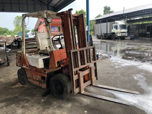 ขายโฟคลิฟ TCM2.5ตัน เสาสูง3เมตร