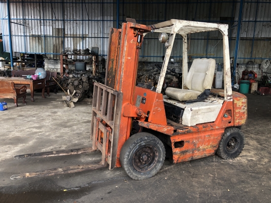 ขายโฟคลิฟ TCM2.5ตัน เสาสูง3เมตร