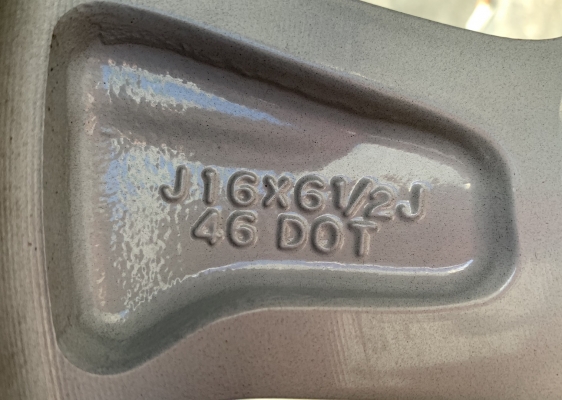 ล้อแม็กป้ายแดง Mitsu Xpender สีดำหน้าเงา ขอบ 16 รุ่นใหม่ล่าสุด แม็กสวยกริ๊บๆ สีแท้จากศูนย์