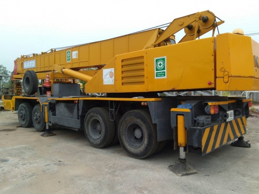 ขายเครนคาโต้12ล้อ 45 ตันเอกสารเล่มทะเบียนราคา 3,500,000