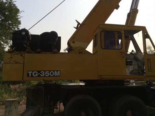 ขายเครนทาดาโน่12ล้อ 35 ตันเล่มทะเบียนราคา 3,000,000