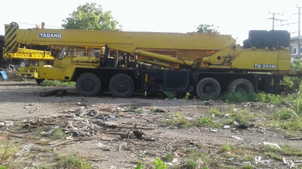 ขายเครนทาดาโน่12ล้อ 35 ตันเล่มทะเบียนราคา 3,000,000