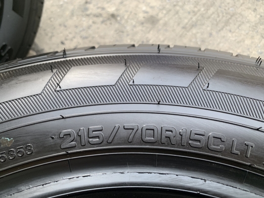 ยางใหม่ป้ายแดง 215-70-15 Dunlop ปี 19 สวยกริ๊บ