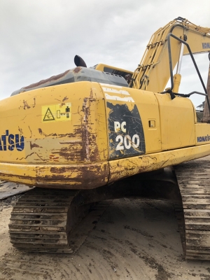 ขายรถแบคโค KOMATSU PC200-8 ปี.2007 เอกสารใบแจ้งจำหน่าย ราคา.1,180,000 ใช้งานไปแล้ว 14,000 กว่าๆชัวโมง รถทำงานปกติ แอร์เย็น สนใจดูรถได้ที่ 081-3531946 ต่อ.บางนา รถใช้งานที่ กทม