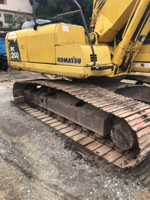 ขายรถแบคโค KOMATSU PC200-8 ปี.2007 เอกสารใบแจ้งจำหน่าย ราคา.1,180,000 ใช้งานไปแล้ว 14,000 กว่าๆชัวโมง รถทำงานปกติ แอร์เย็น สนใจดูรถได้ที่ 081-3531946 ต่อ.บางนา รถใช้งานที่ กทม