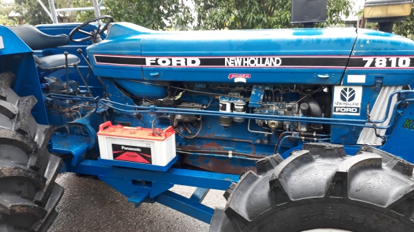 ขายฟอดร์ 7810 คาราโล่ 6สูบ เล่มทะเบียน พร้อมใช้